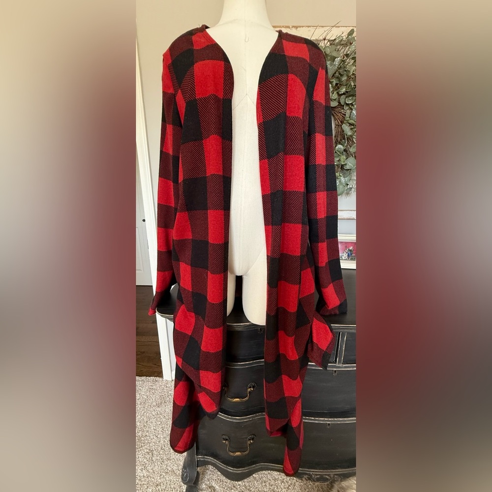 Plaid Red and Black Women's 3/4 length cardigan